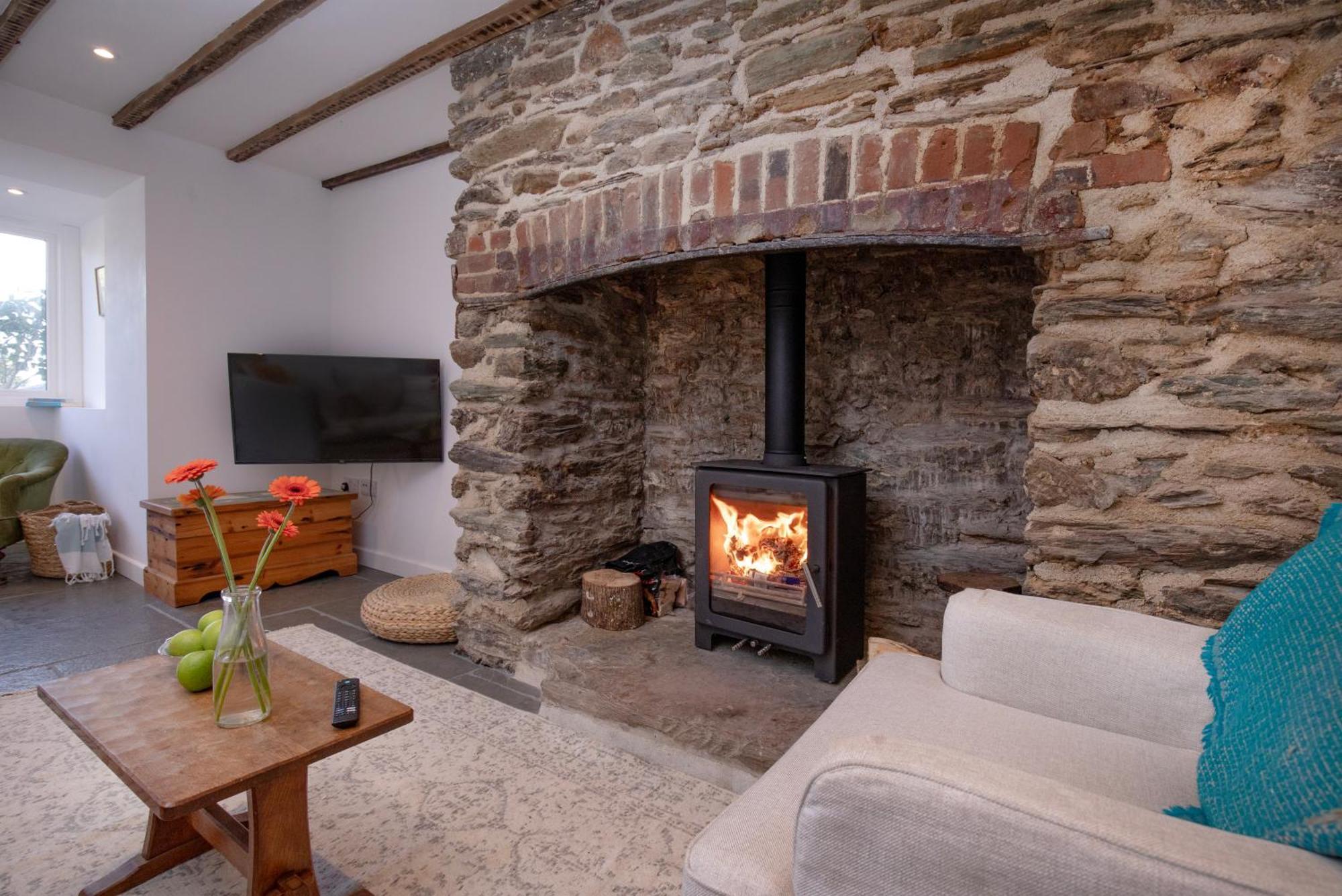 Beautiful Coastal Cottage In East Prawle Kingsbridge  Exterior photo